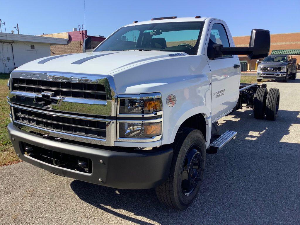 new 2024 Chevrolet Silverado 1500 car
