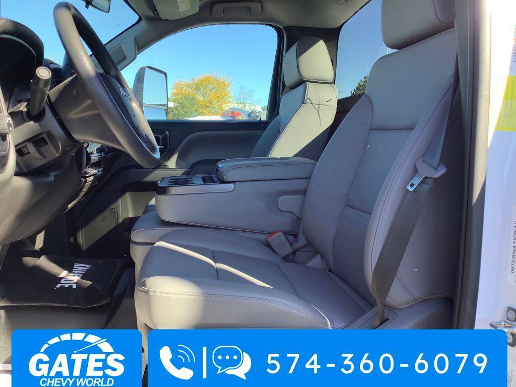 new 2024 Chevrolet Silverado 1500 car, priced at $90,927