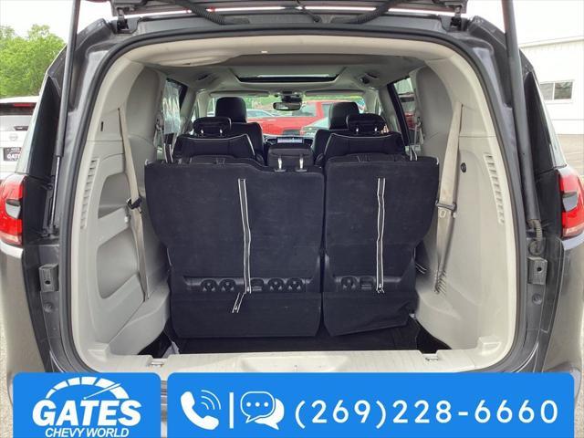 used 2023 Chrysler Pacifica car, priced at $29,390