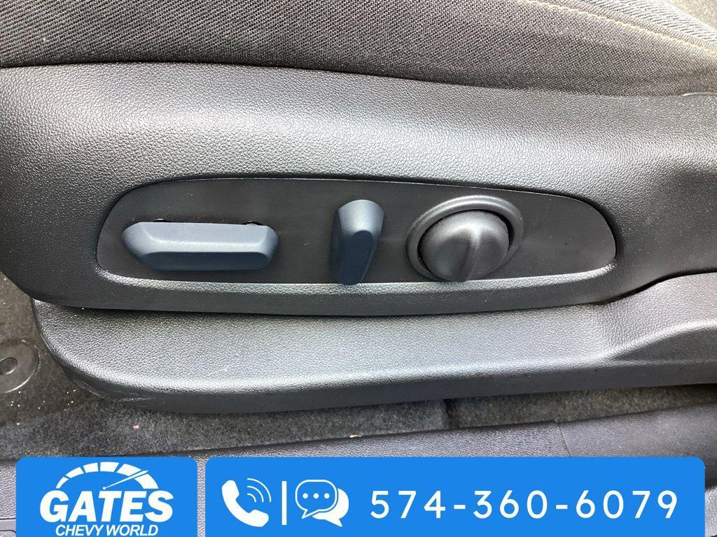 used 2024 Chevrolet Equinox car, priced at $27,261