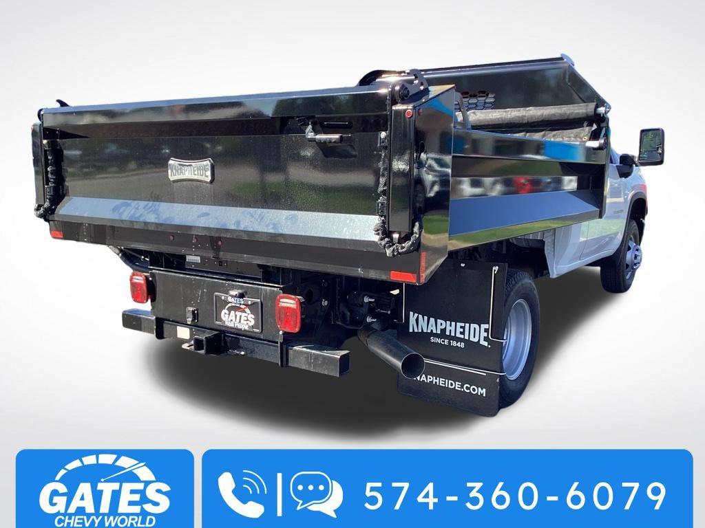 new 2025 Chevrolet Silverado 3500 car