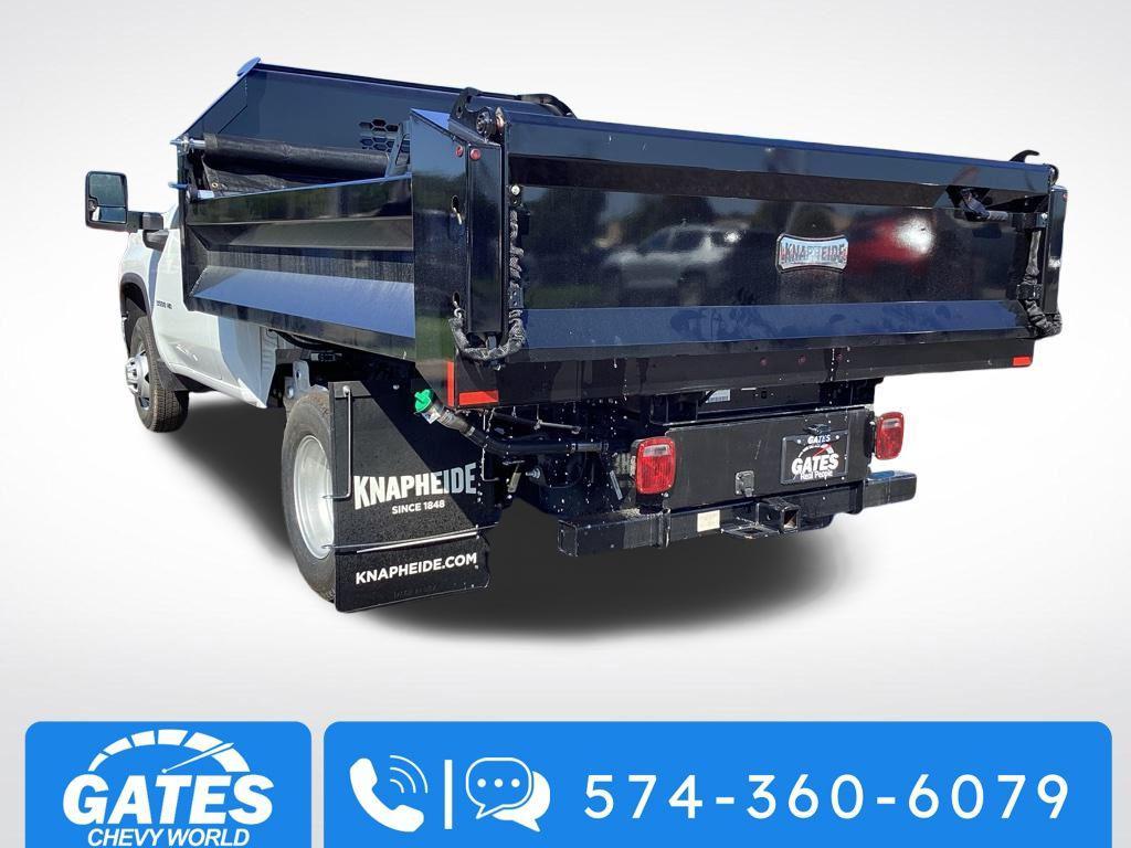 new 2025 Chevrolet Silverado 3500 car