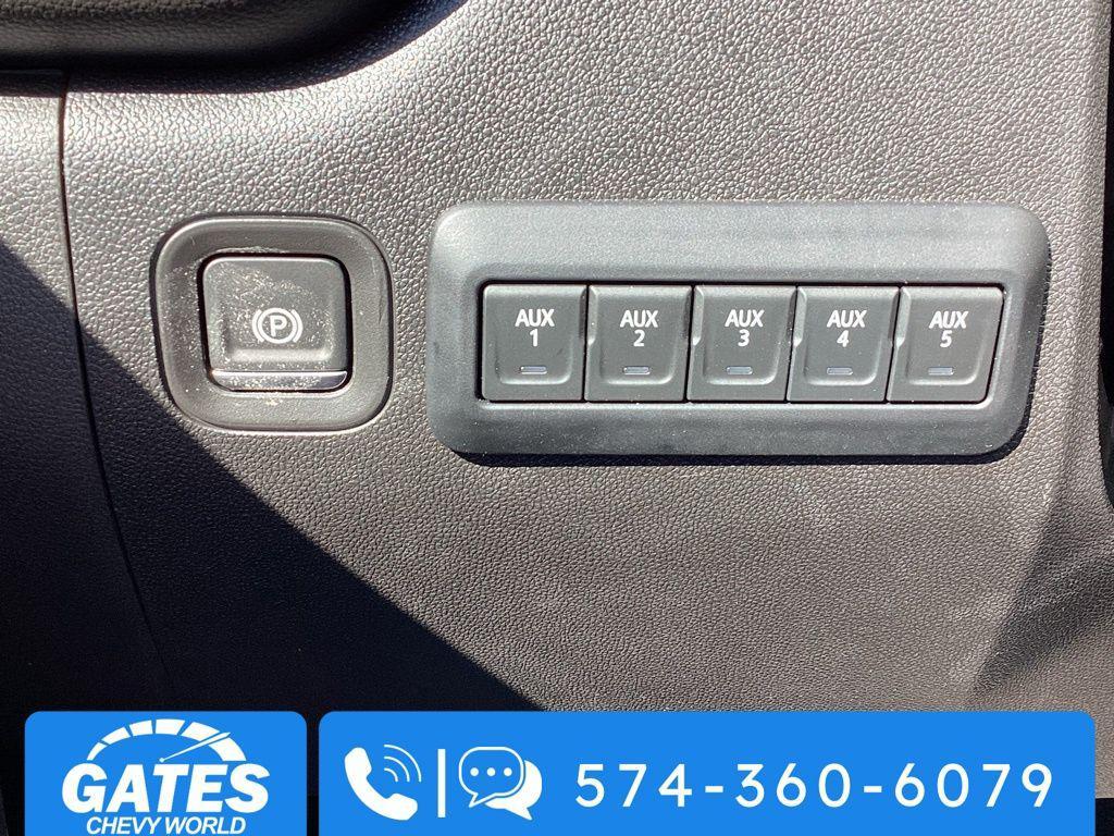 new 2025 Chevrolet Silverado 3500 car