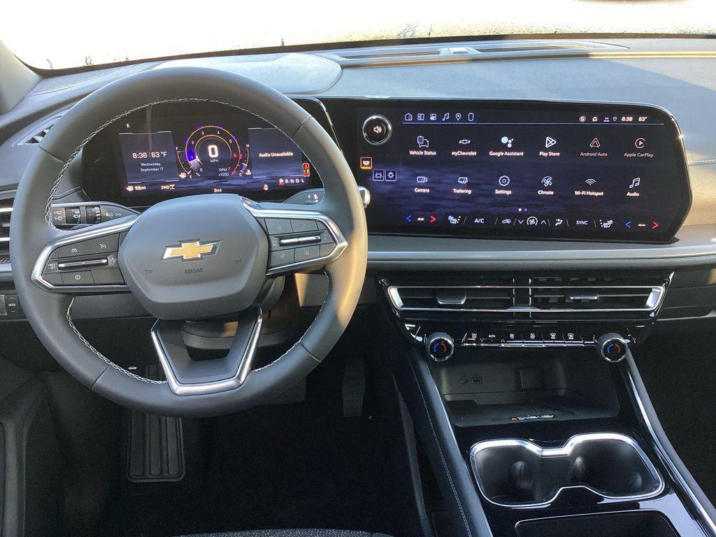 new 2026 Chevrolet Traverse car, priced at $44,695