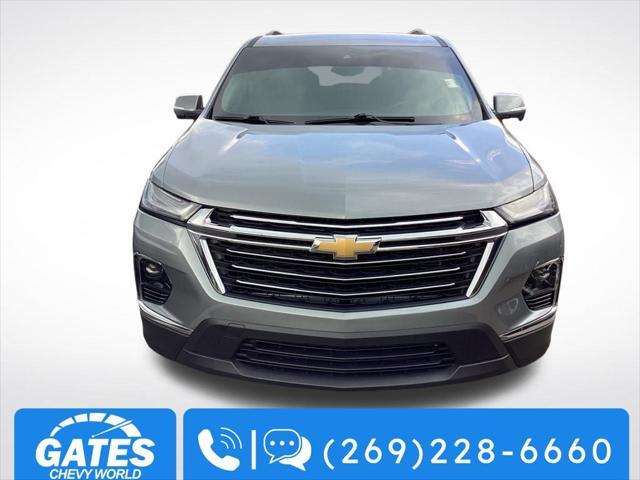used 2023 Chevrolet Traverse car, priced at $33,333