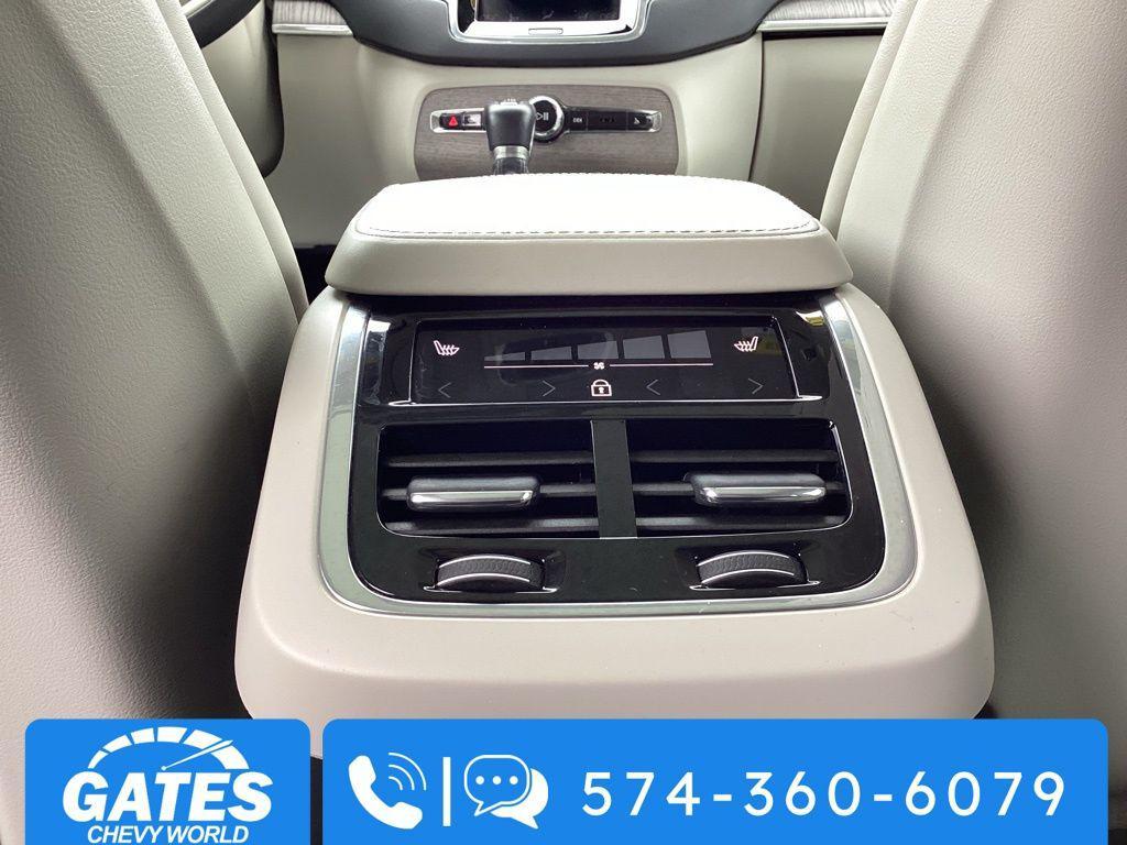 used 2020 Volvo XC90 car, priced at $32,909