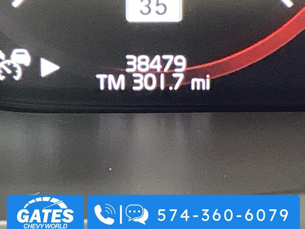 used 2020 Volvo XC90 car, priced at $32,909