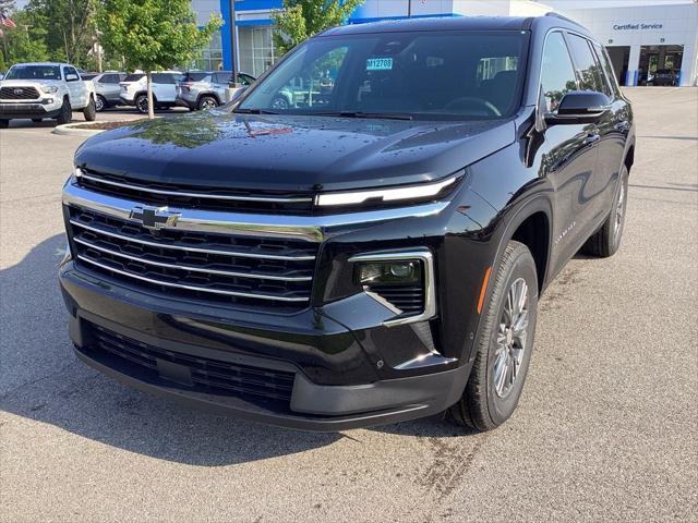 new 2025 Chevrolet Traverse car, priced at $50,405