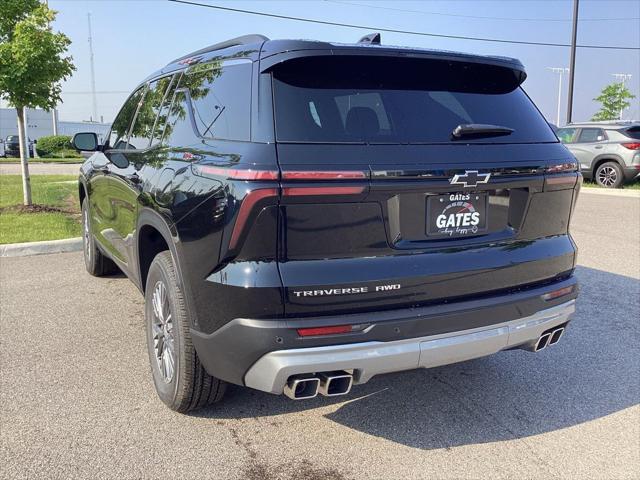 new 2025 Chevrolet Traverse car, priced at $50,405
