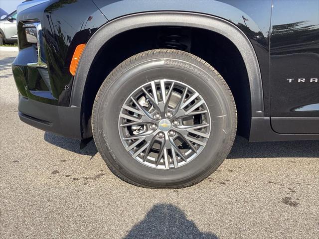 new 2025 Chevrolet Traverse car, priced at $50,405