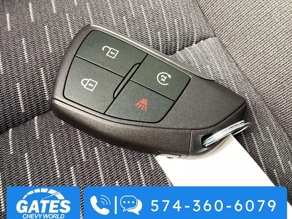 new 2026 Chevrolet Equinox car, priced at $33,040