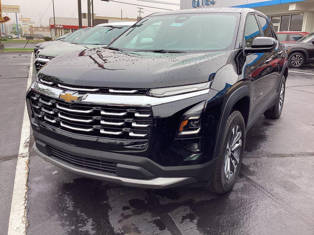 new 2026 Chevrolet Equinox car, priced at $35,315
