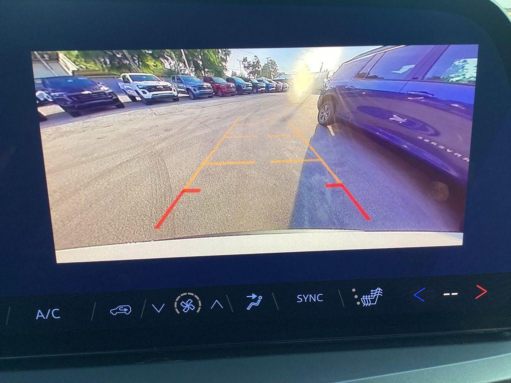 new 2026 Chevrolet Traverse car, priced at $45,690