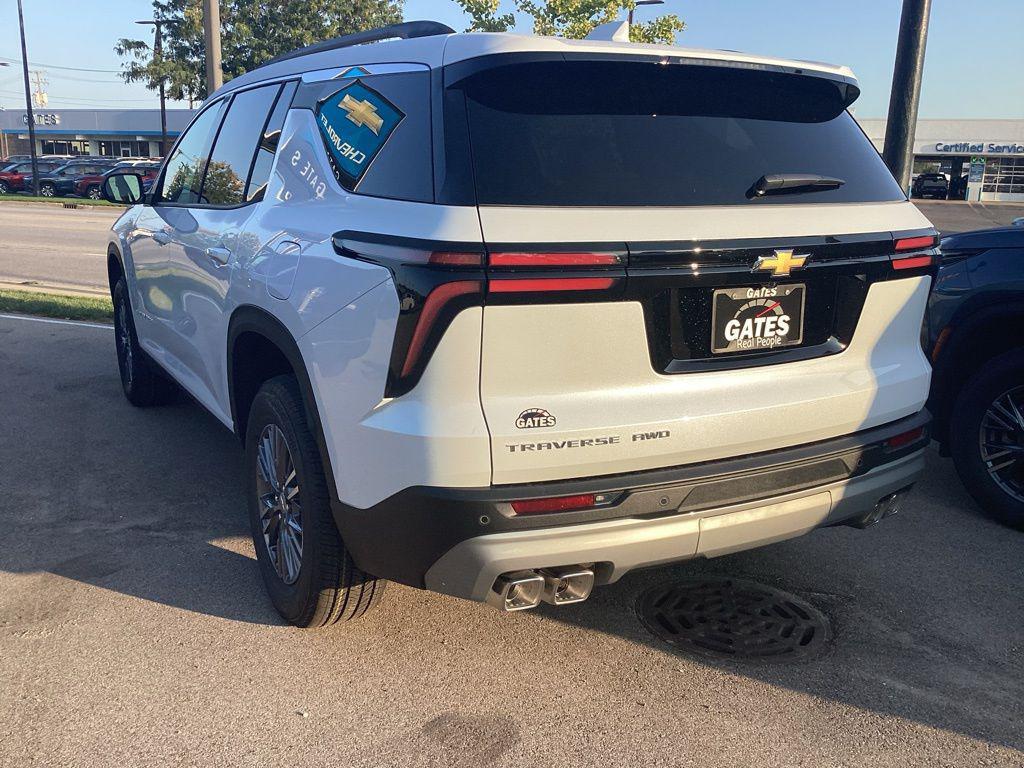 new 2026 Chevrolet Traverse car, priced at $45,690
