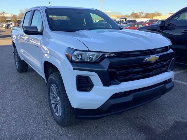 new 2024 Chevrolet Colorado car, priced at $39,405