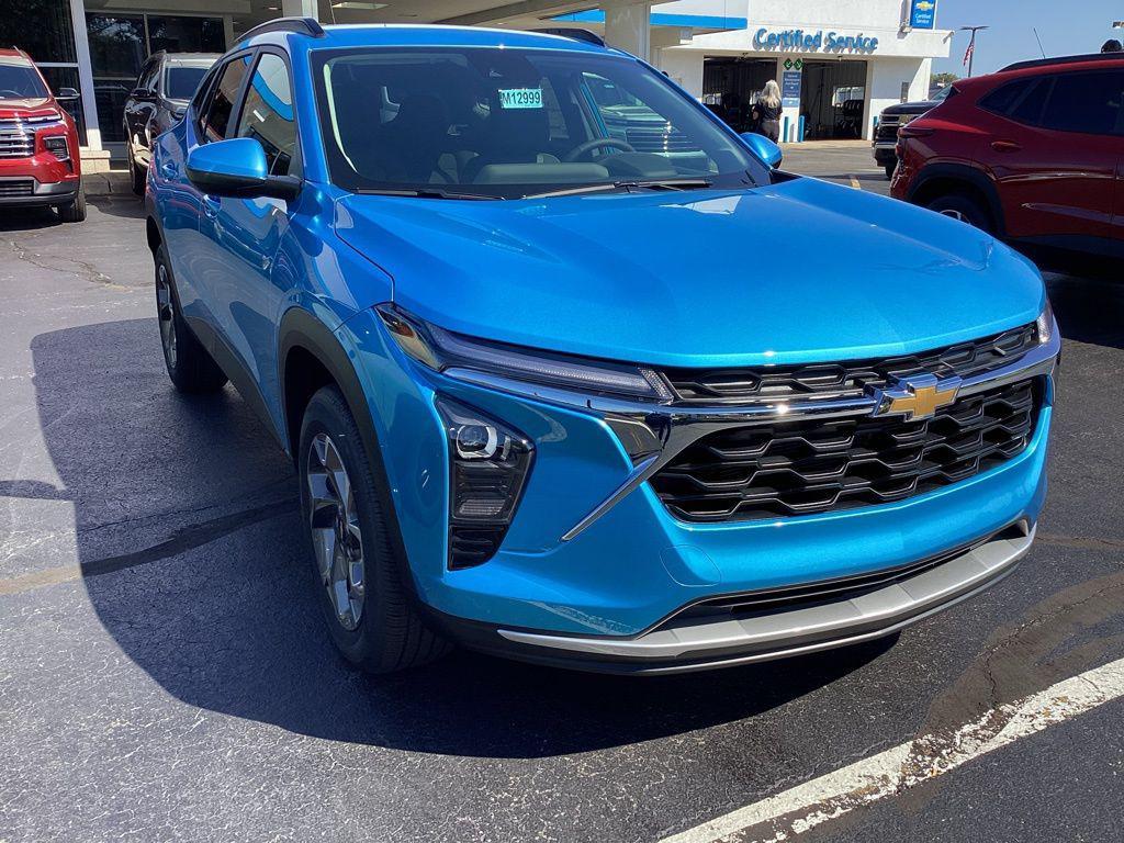new 2026 Chevrolet Trax car, priced at $26,280