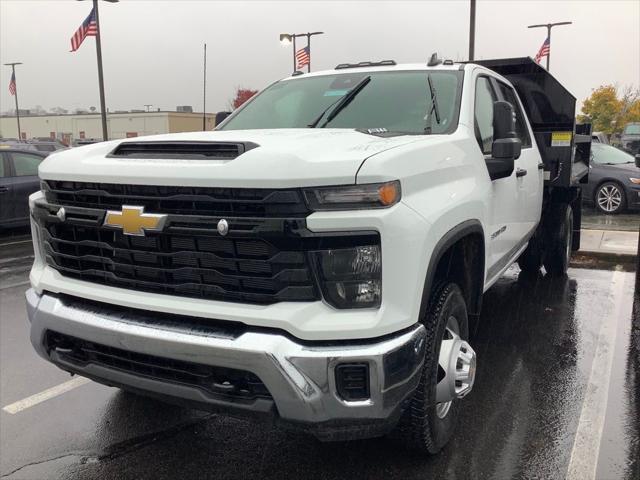 new 2024 Chevrolet Silverado 3500 car, priced at $71,005