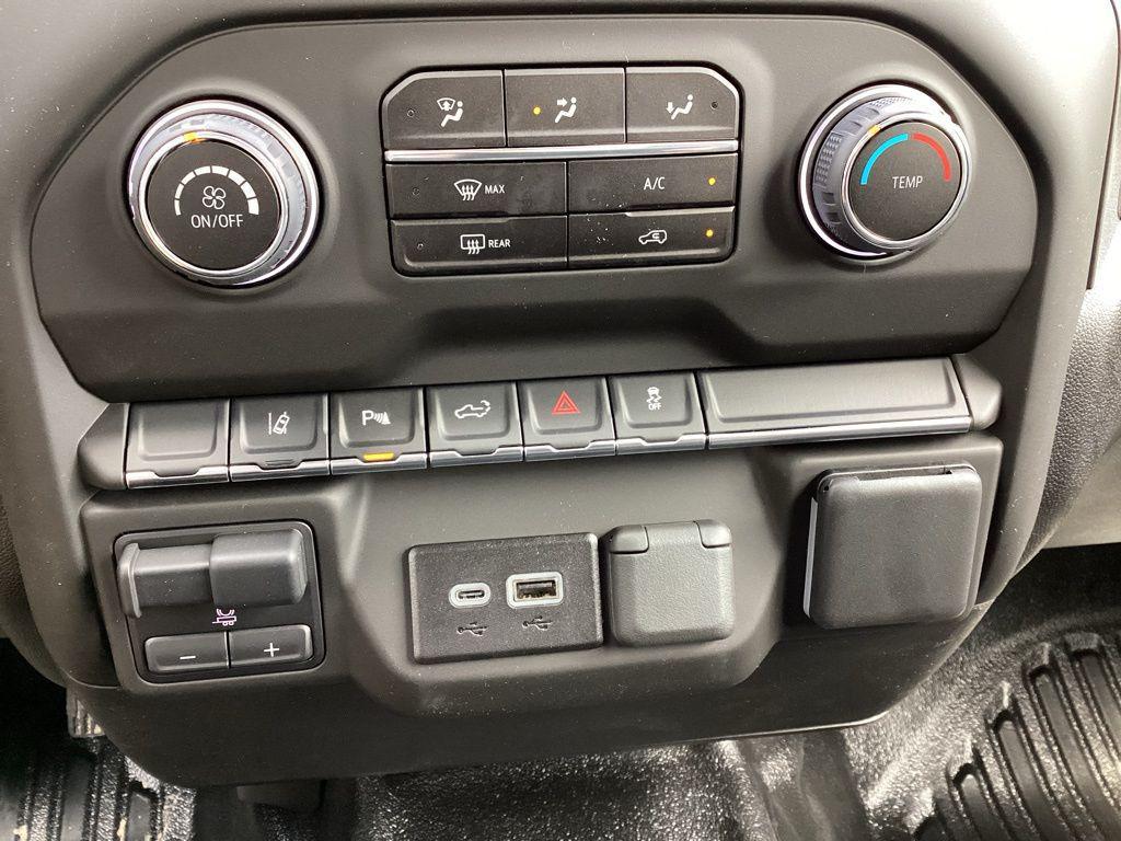 new 2025 Chevrolet Silverado 3500 car, priced at $55,615