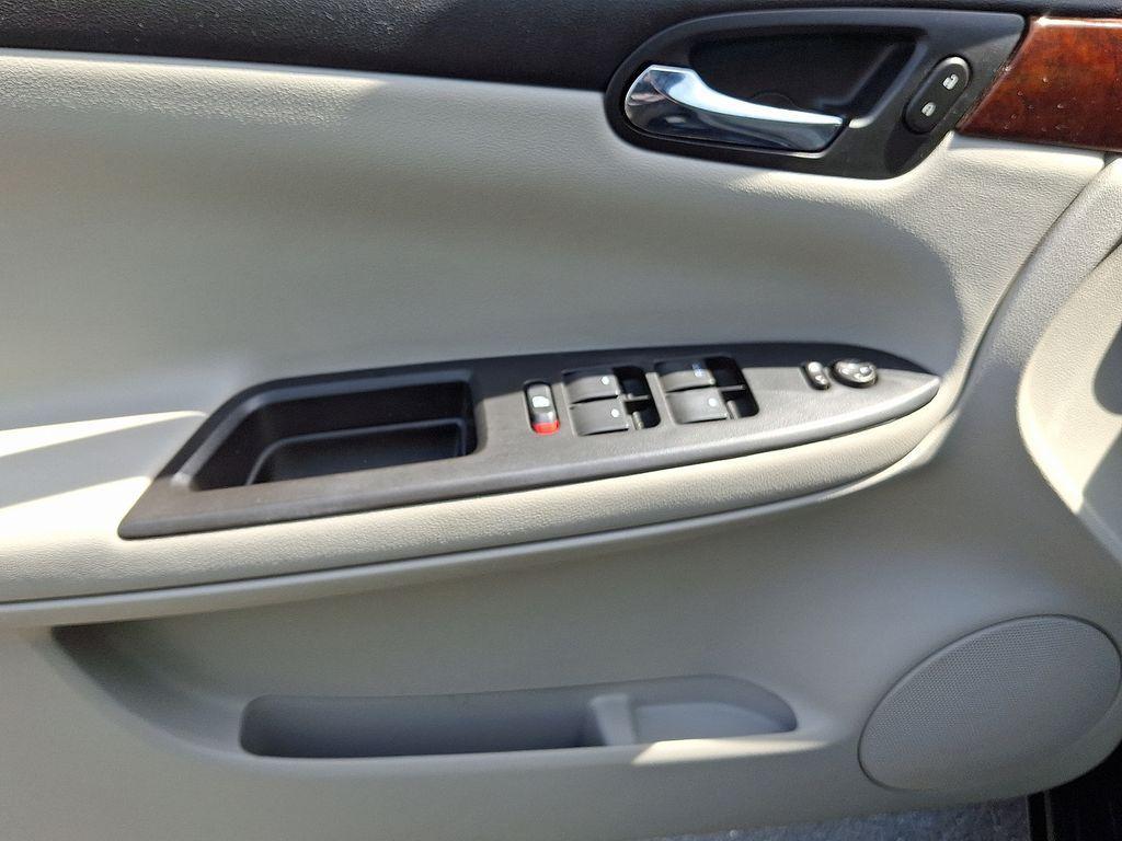 used 2007 Chevrolet Impala car, priced at $5,795