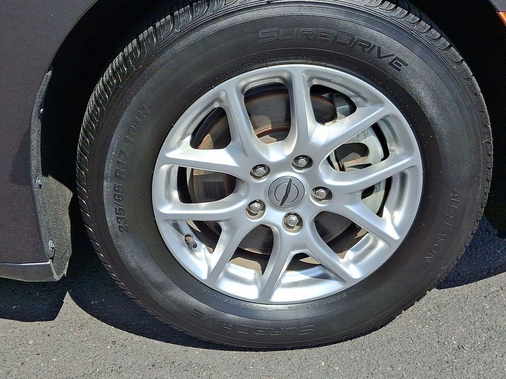 used 2023 Chrysler Pacifica car, priced at $23,495