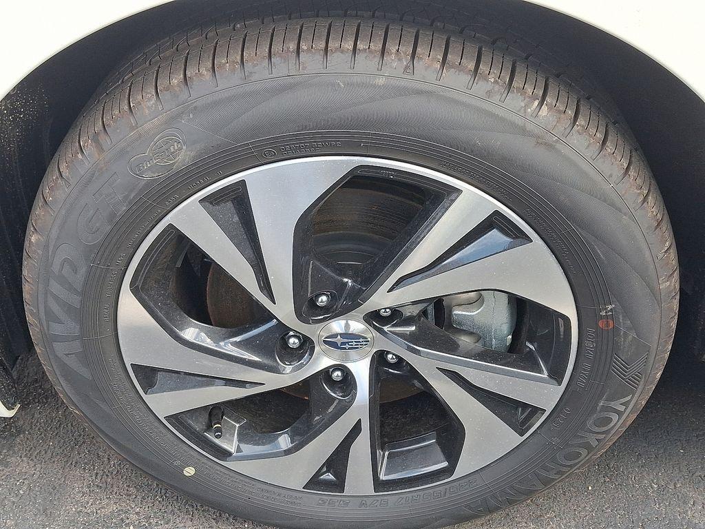 new 2025 Subaru Legacy car, priced at $30,035