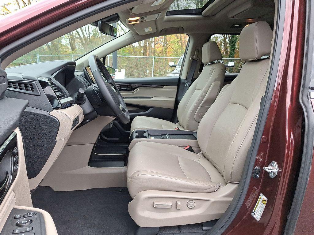 used 2018 Honda Odyssey car, priced at $23,995