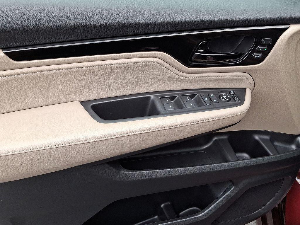 used 2018 Honda Odyssey car, priced at $23,995