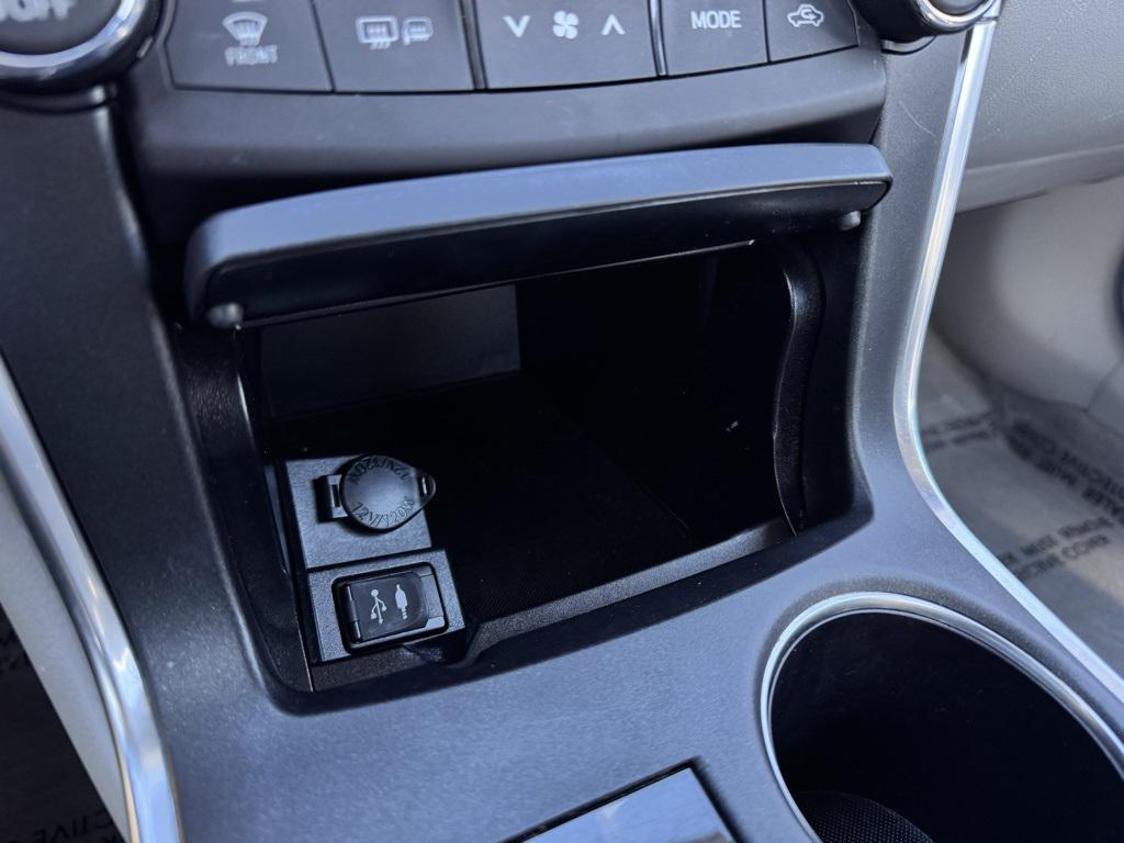 used 2017 Toyota Camry Hybrid car, priced at $20,697