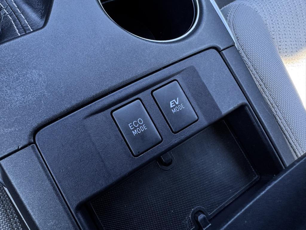 used 2017 Toyota Camry Hybrid car, priced at $20,697