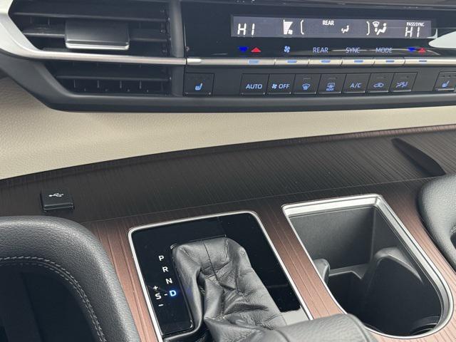 used 2023 Toyota Sienna car, priced at $45,599