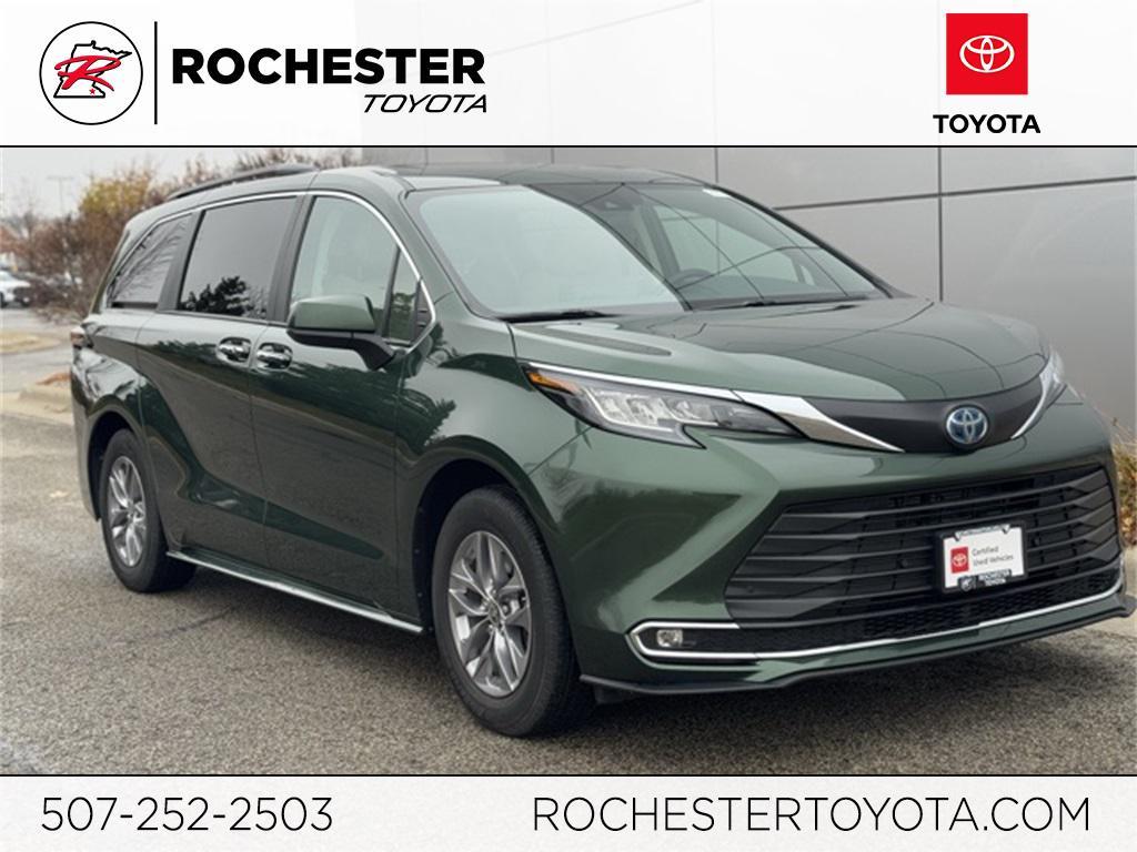 used 2023 Toyota Sienna car, priced at $45,599