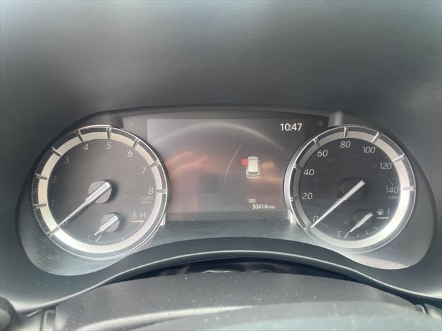 used 2022 Toyota Highlander car, priced at $41,798