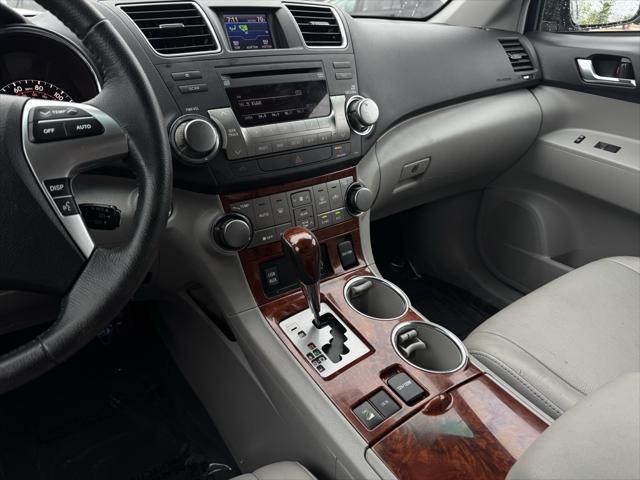 used 2012 Toyota Highlander car, priced at $14,491