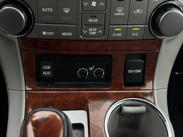 used 2012 Toyota Highlander car, priced at $14,491