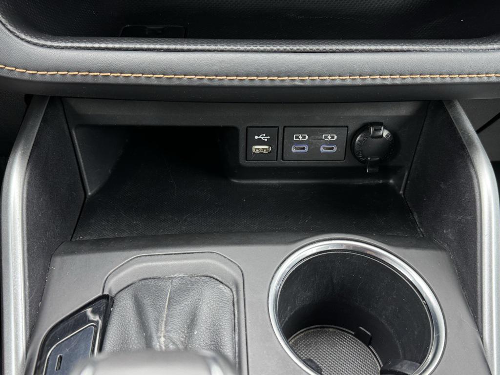 used 2022 Toyota Highlander car, priced at $45,599