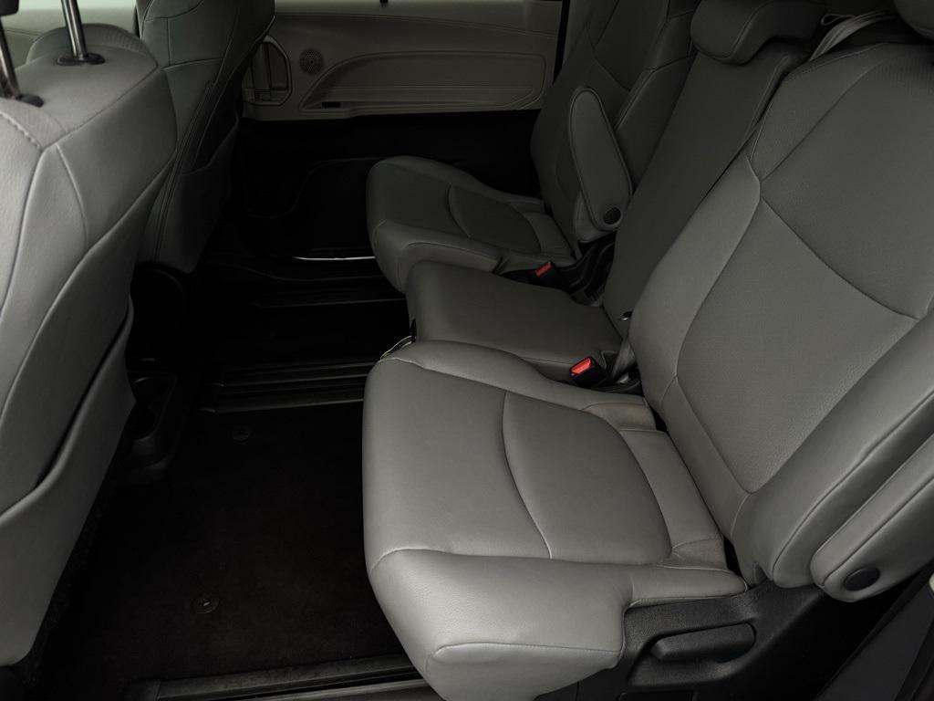 used 2024 Toyota Sienna car, priced at $39,299