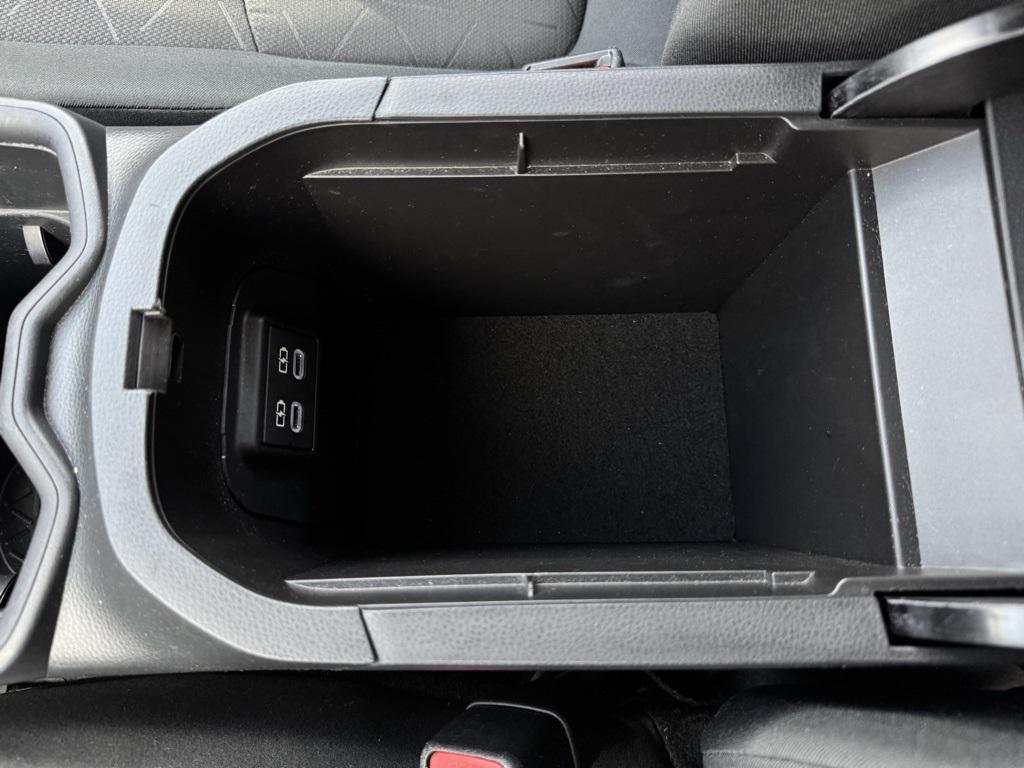 used 2024 Toyota RAV4 Hybrid car, priced at $28,999