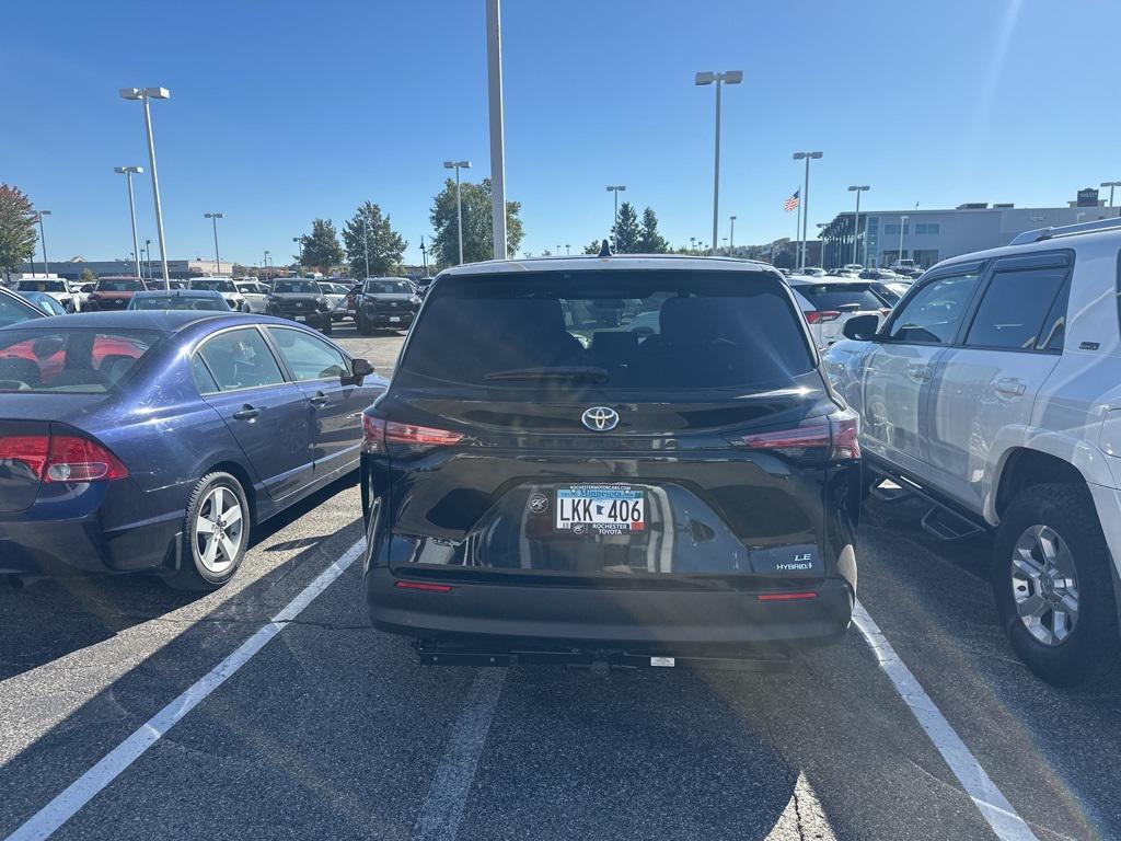used 2022 Toyota Sienna car, priced at $33,500
