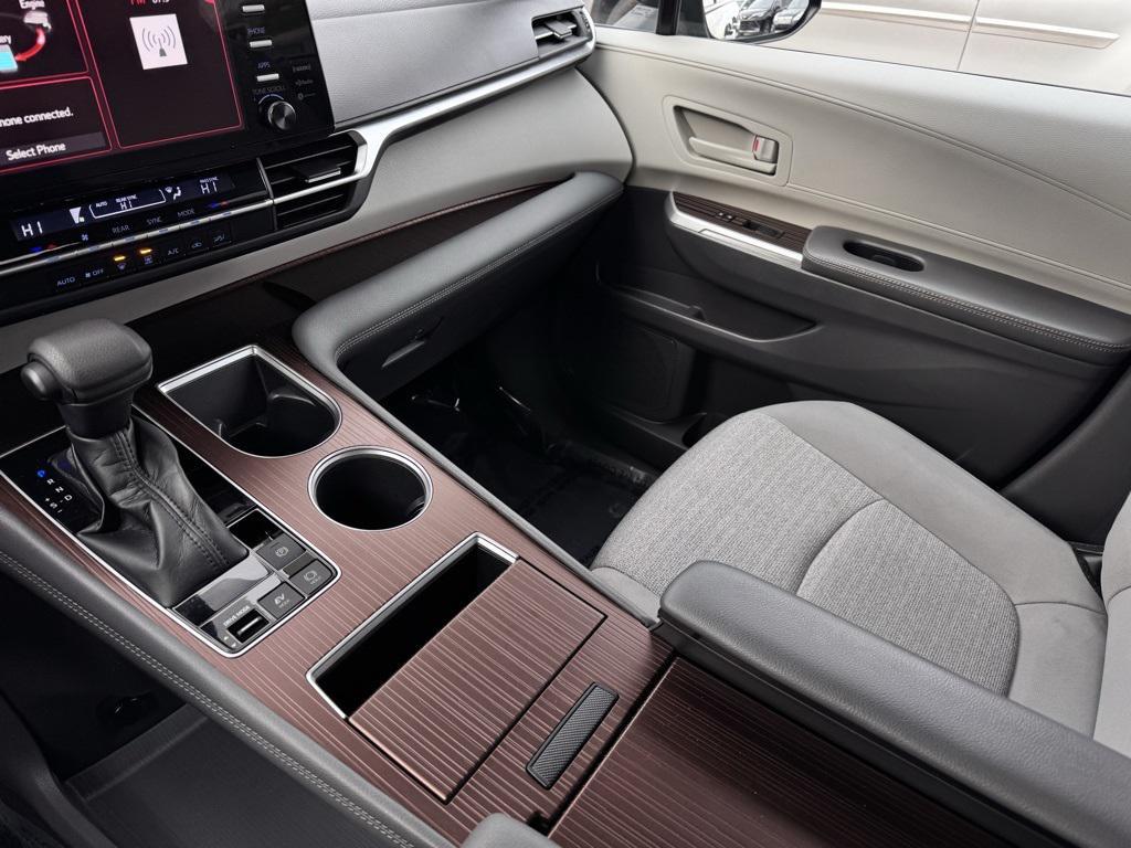 used 2022 Toyota Sienna car, priced at $31,999