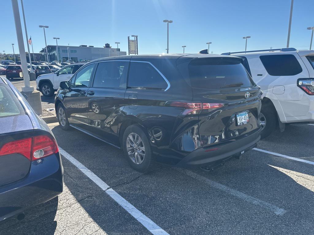used 2022 Toyota Sienna car, priced at $33,500