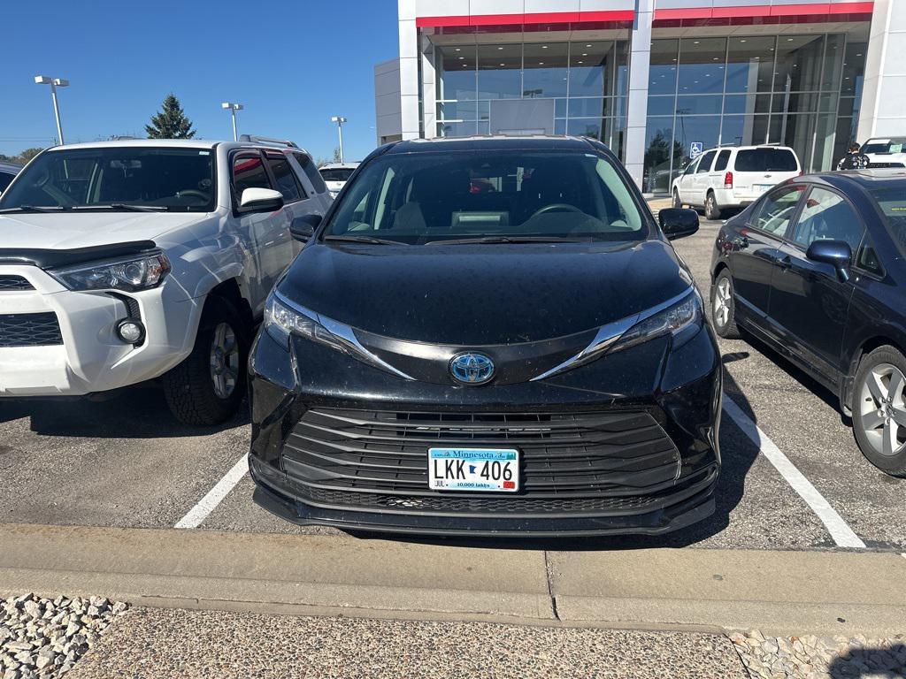used 2022 Toyota Sienna car, priced at $33,500