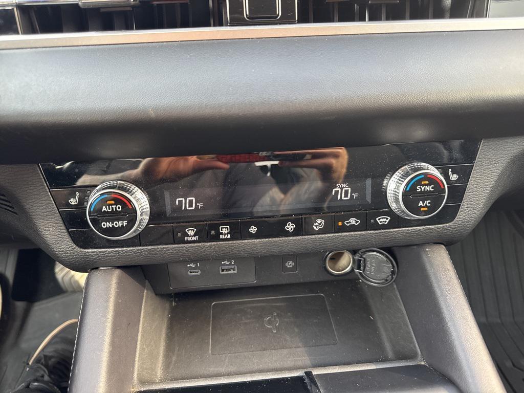 used 2024 Mitsubishi Outlander car, priced at $26,500