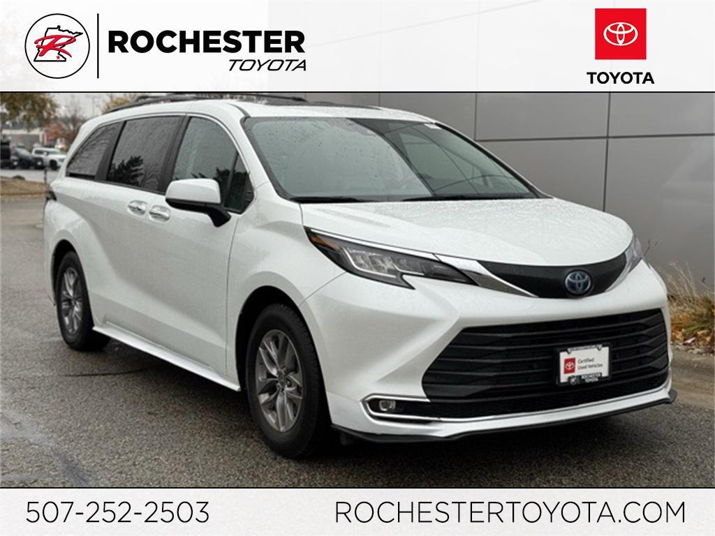 used 2023 Toyota Sienna car, priced at $46,599