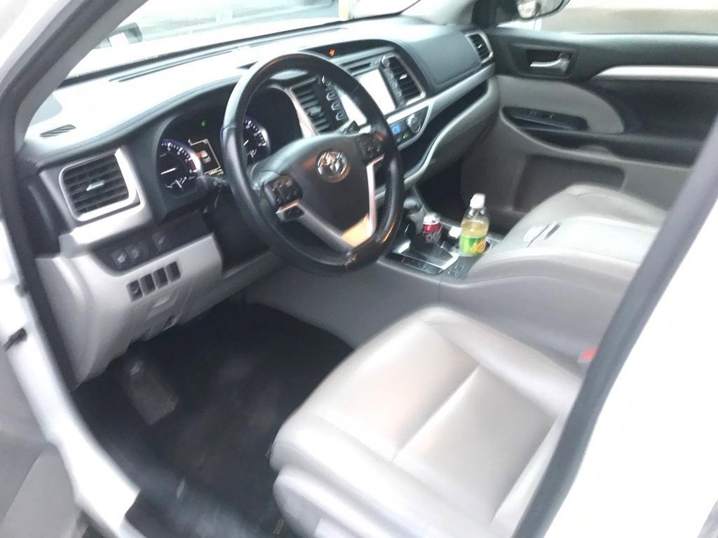 used 2018 Toyota Highlander car, priced at $19,500