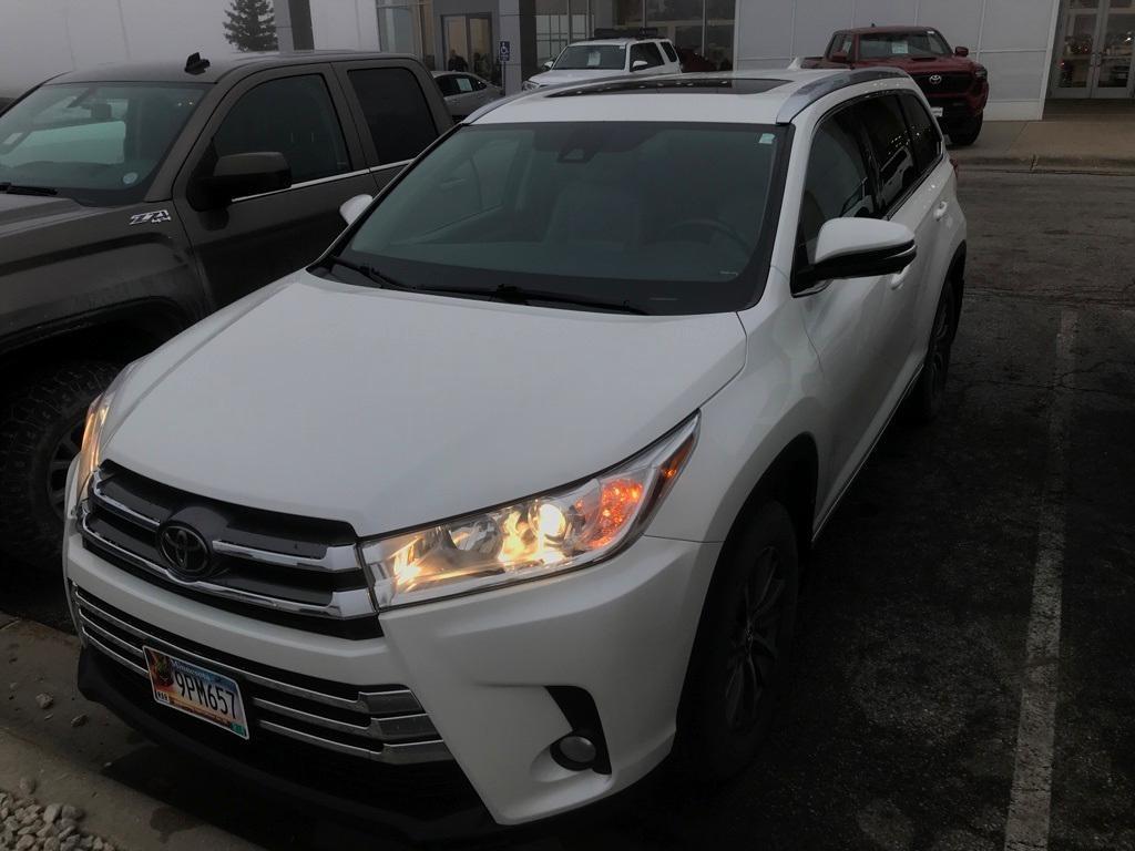 used 2018 Toyota Highlander car, priced at $19,500