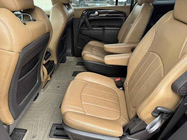 used 2014 Buick Enclave car, priced at $13,000