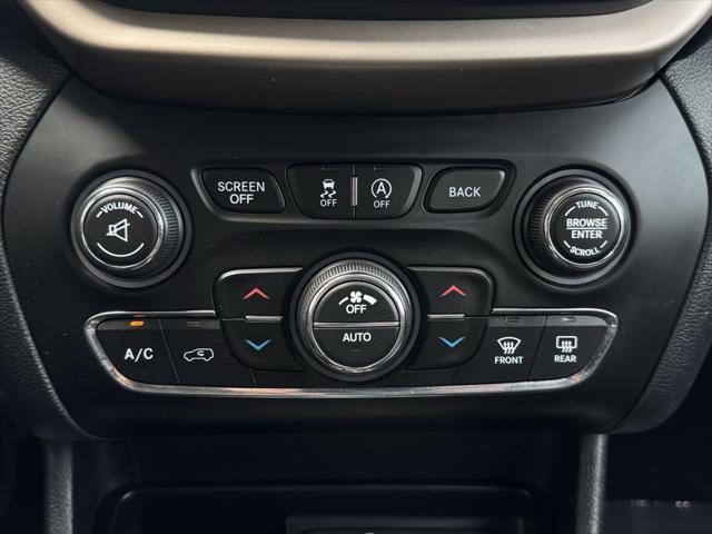 used 2016 Jeep Cherokee car, priced at $10,290