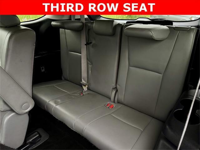 used 2022 Toyota Highlander car, priced at $42,499