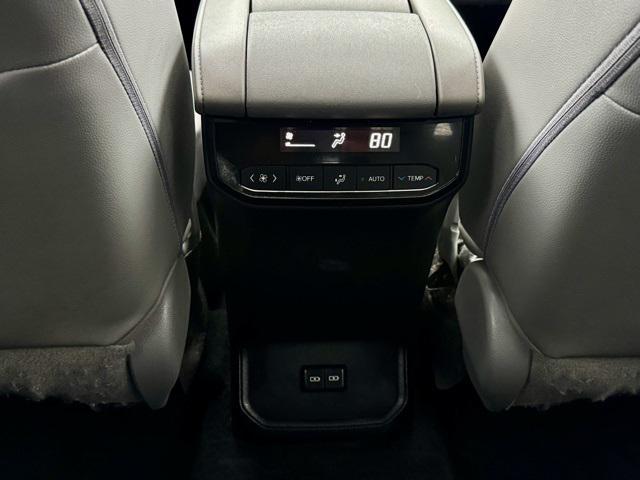 used 2022 Toyota Highlander car, priced at $42,499