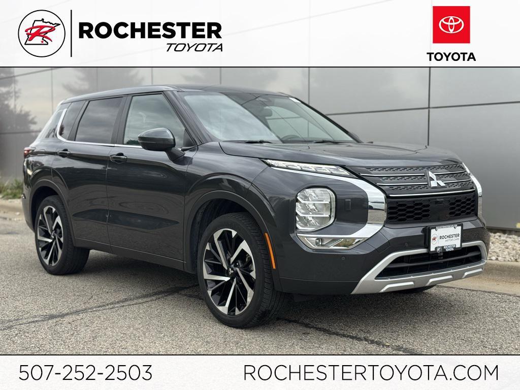 used 2024 Mitsubishi Outlander car, priced at $23,499